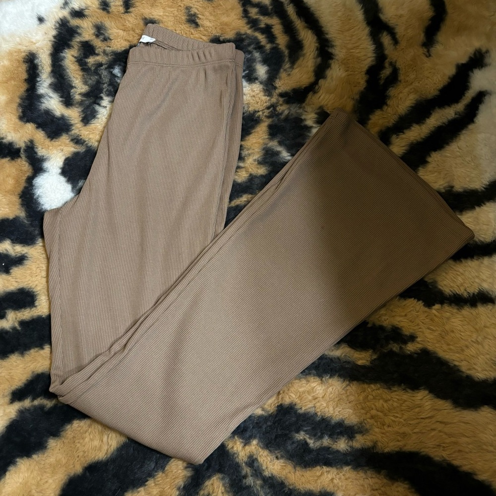 Taupe stretchy wide leg pants